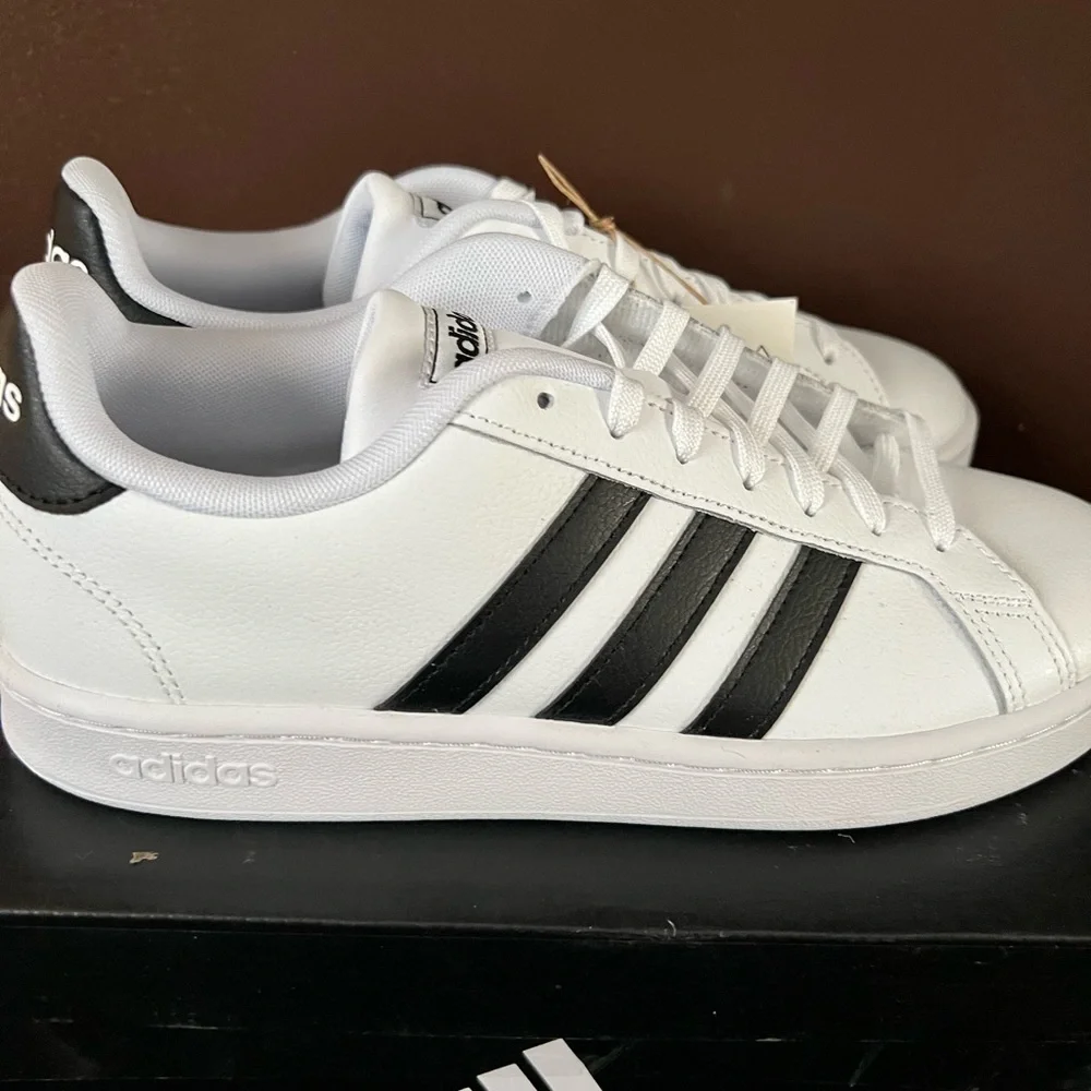 adidas Men's Grand Court Sneaker Sz 8.5 M
